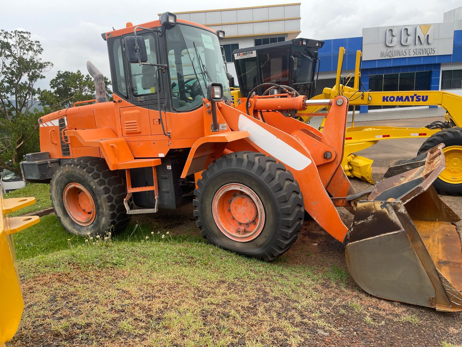 Carregadeira Doosan DL200A