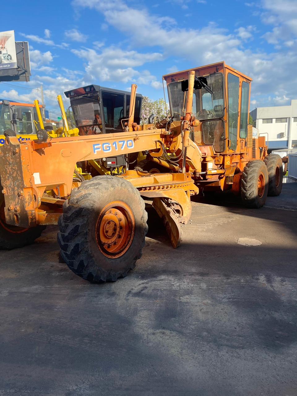 Motoniveladora Fiatallis FG170 - Imagem 5